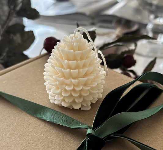 Pinecone Candle